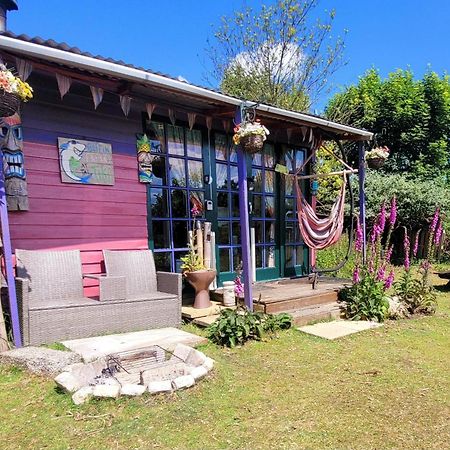Treguth Glamping Unique Experience - Themed Huts Hotel Saint Day Екстериор снимка