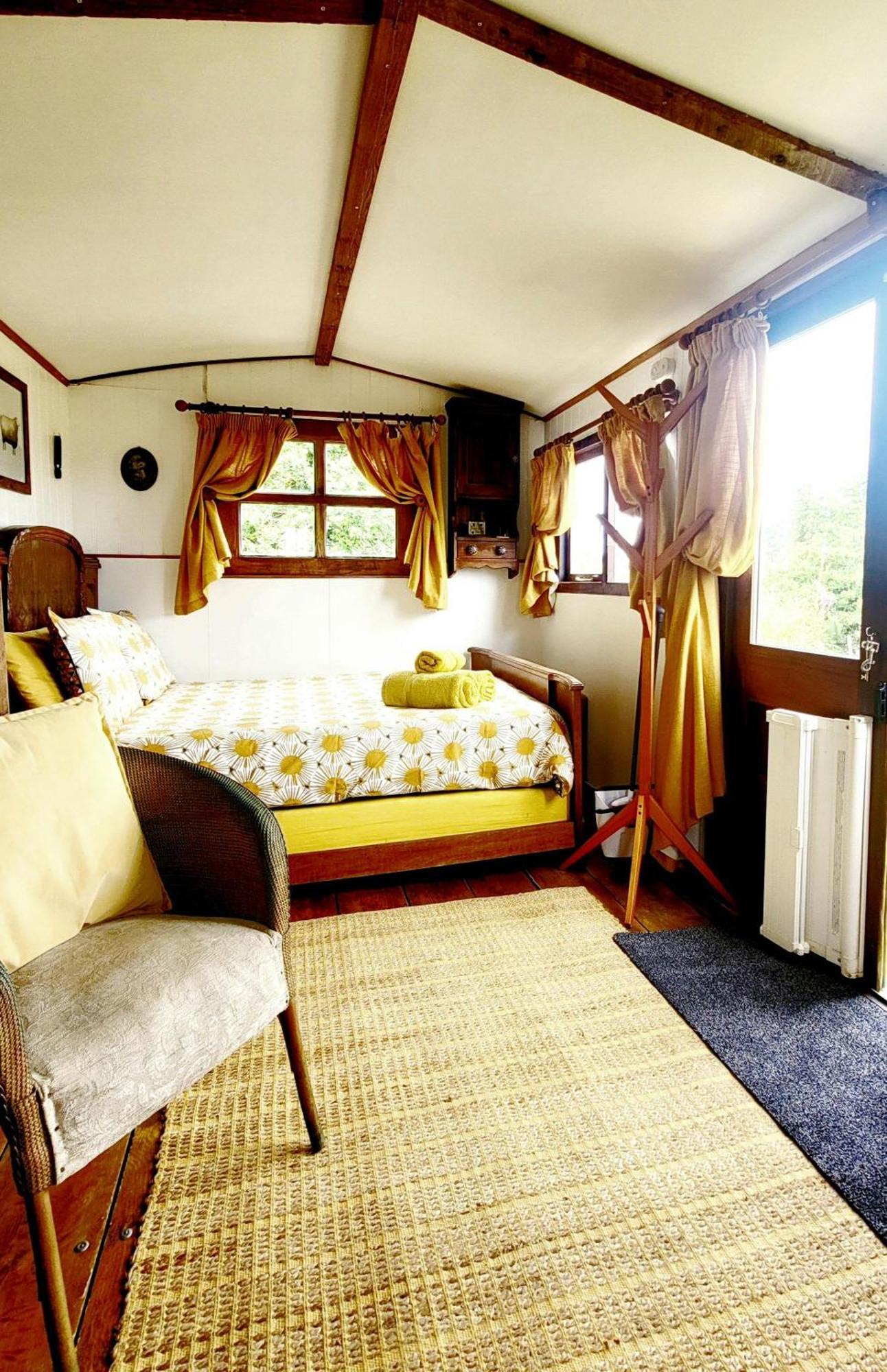 Treguth Glamping Unique Experience - Themed Huts Hotel Saint Day Екстериор снимка